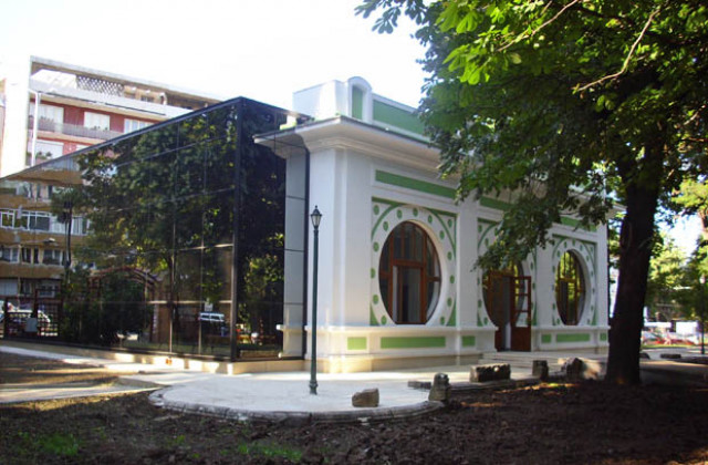 Музеят в парка на Добрич