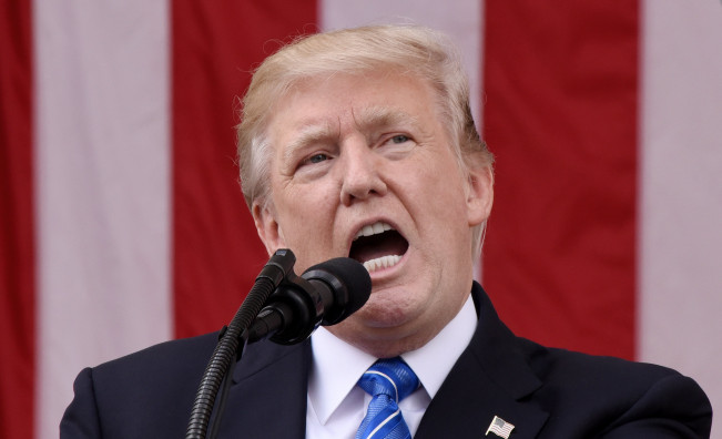 Тръмп: САЩ спряха и превзеха кораб с ирански флаг