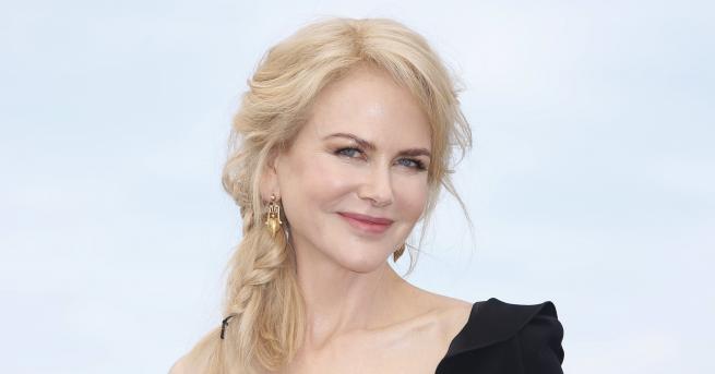 Никол Кидман сияе на корицата на сп Glamour и доказва