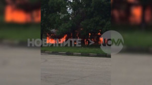 автобус пожар София