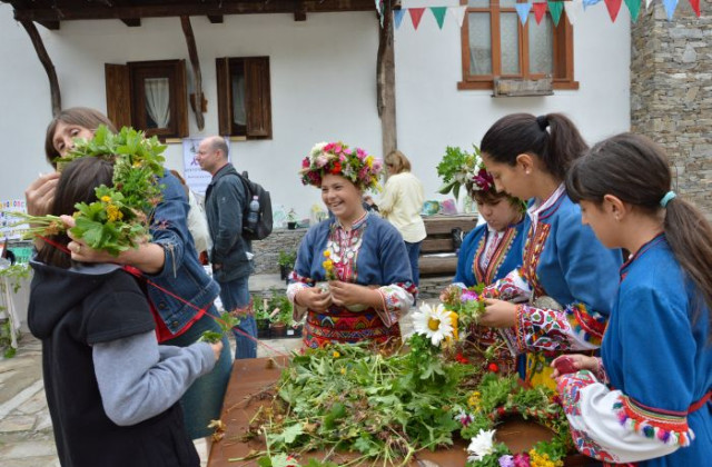 Фестивал в село Делчево