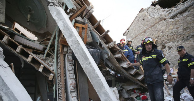 Десетки вторични трусове след мощния трус в Егейско море са