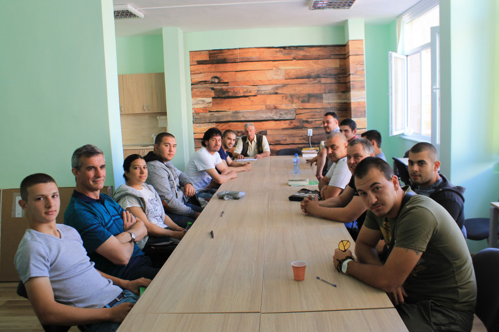 Кандидати за ловци Шумен