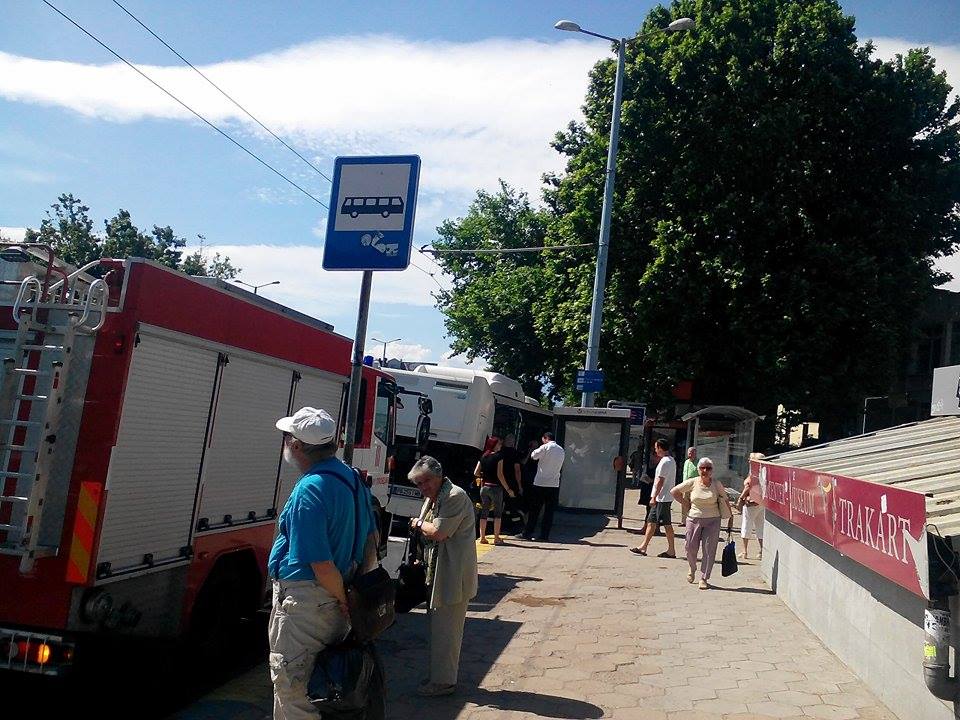 Автобус от градския транспорт в Пловдив се запали
