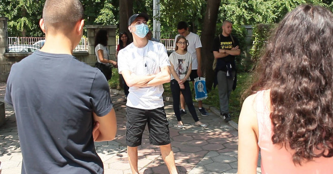 Лечението на 17 годишния Николай Иванов от Шумен е дало добри