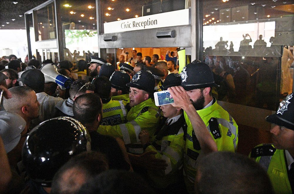  митинг пожар Лондон 