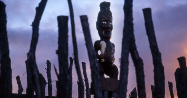 Повече от 7700 новозеландци изпълниха бойния маорски танц хака в