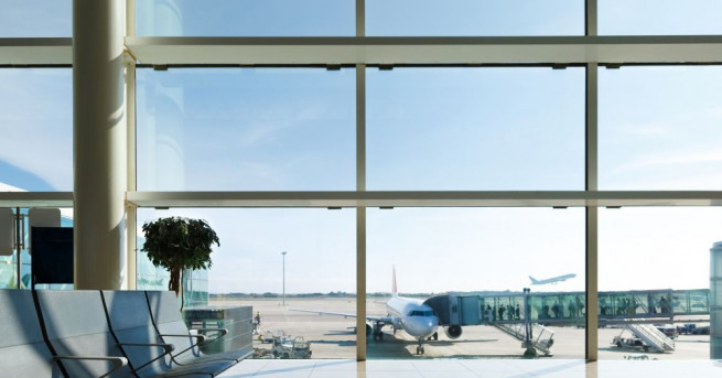 Бомбена заплаха на германското летище в Щутгарт Полицията е евакуирала