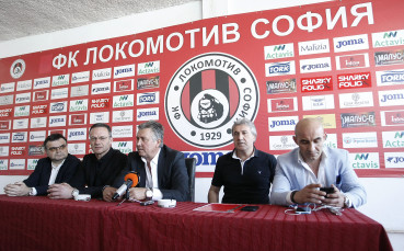 Босът на Локо Сф недоволен от някои локомотивци