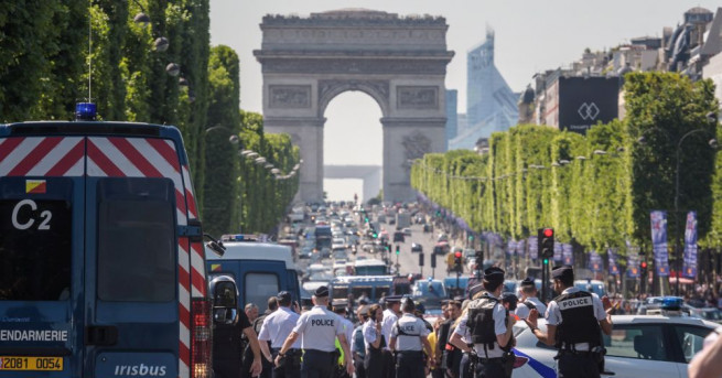 Нападателят който загина при неуспешен атентат на Шанз Елизе е