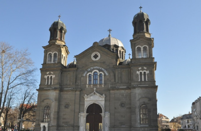 "Свети Свети Кирил и Методий" е проектиран от Тоскани