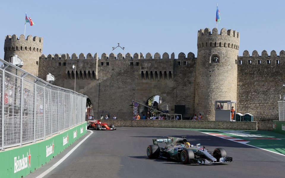 Стартовете от Формула 1 в Азербайджан, Сингапур и Япония няма
