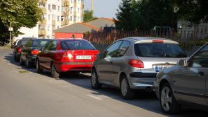 гаражи паркиране