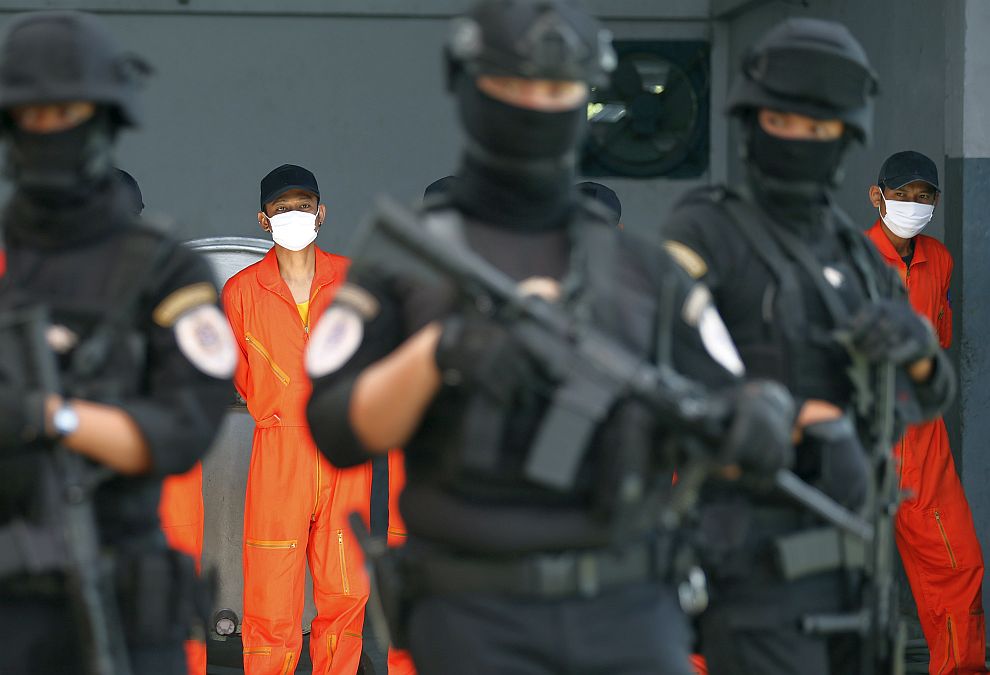 В Тайланд бяха изгорени наркотици за повече от 526 милиона евро