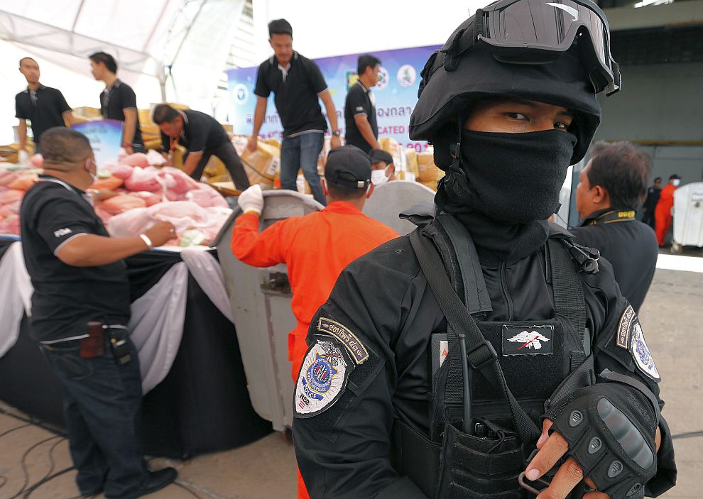 В Тайланд бяха изгорени наркотици за повече от 526 милиона евро