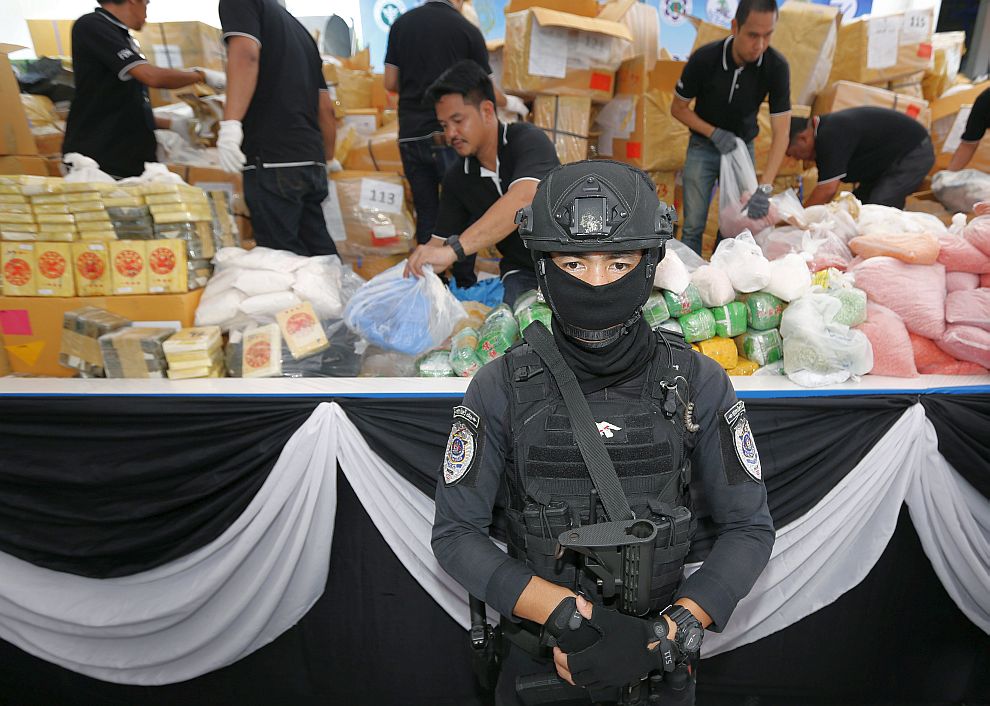 В Тайланд бяха изгорени наркотици за повече от 526 милиона евро