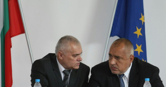 Административните тежести в МВР са концентрирани в КАТ и в