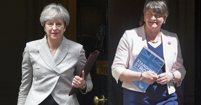 Британският премиер Тереза Мей сключи споразумение с лидерката на северноирландската