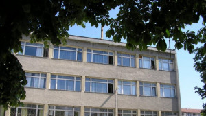 В 20 училища останаха свободни места за първокласници