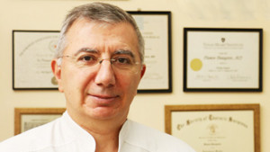 Доцент Пламен Панайотов