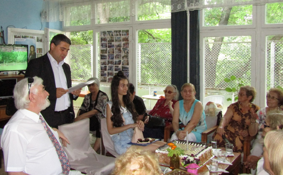 Част от празненството по повод 17-я рожден ден на ХобиСклуб - Добрич