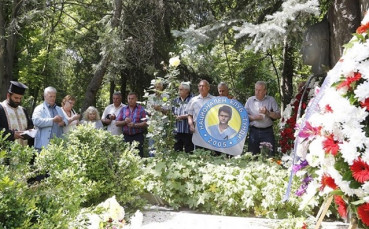 Левски почита Гунди и Котков в петък