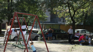  детска площадка 