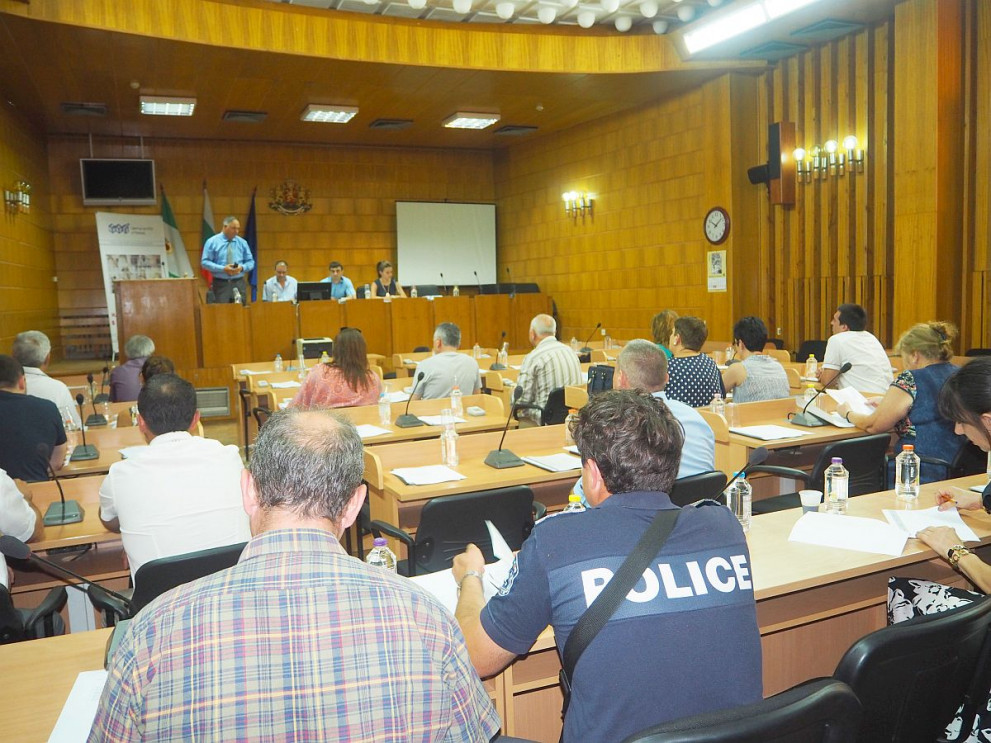 Програмата за превенция на домашното насилие влиза в училищата