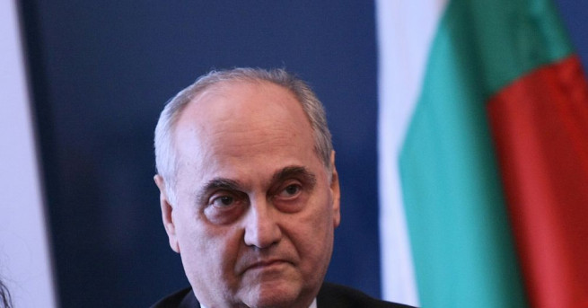 Директорът на НЗОК Глинка Комитов е подал оставка каза за