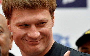Поветкин е убеден, че ще стигне до Джошуа преди Уайлдър