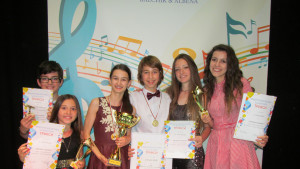 Студио Сарандев фестивал Трикси Албена