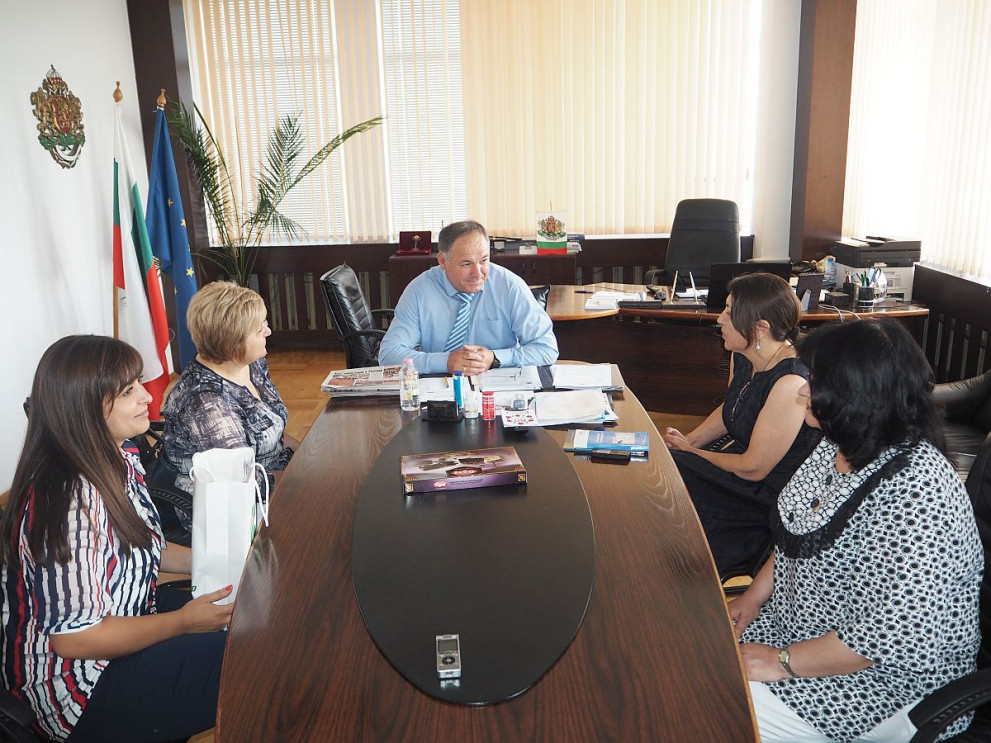 ПОС терминал въведе Областна администрация-Разград