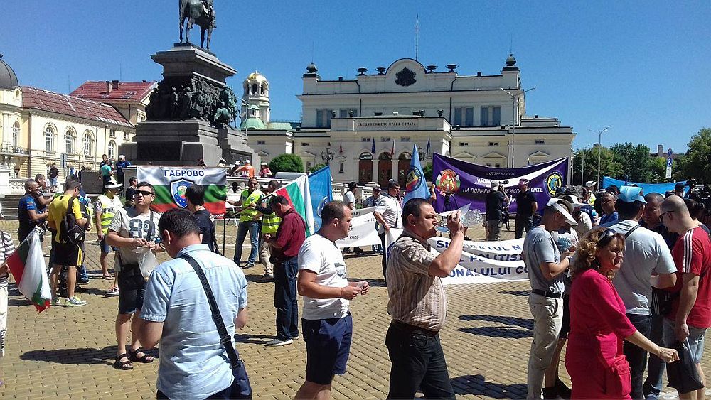 протест служители на МВР