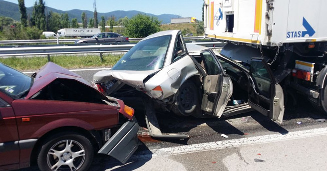 Над 30 души са пострадали при инцидентите на автомагистрала Тракия