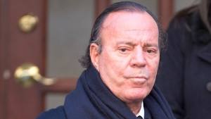 Хулио Иглесиас