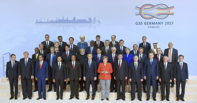 Лидерите на водещите световни икономики, участващи в срещата на групата