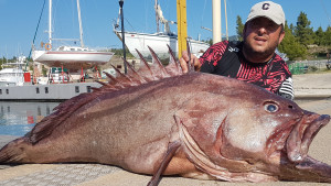 Виктор Лучиянов Балчик рибар рекорд групер