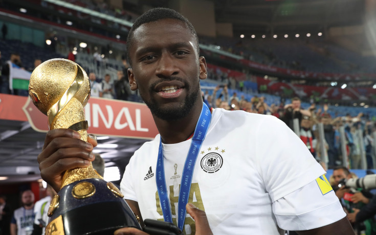 Рюдигер пристигна в Лондон, само се чака потвърждение от Челси