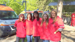 Парамедици