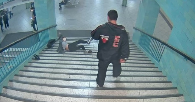 Ново нападение в метрото в Берлин Полицията съобщи за инцидент