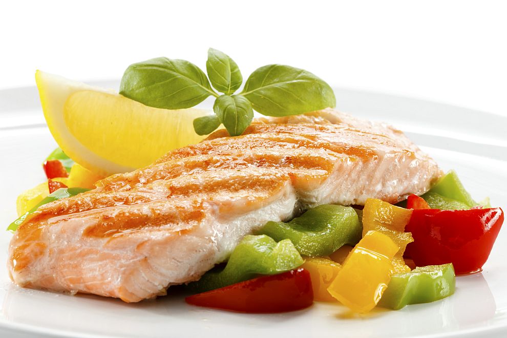 Хапвайте повече плодове, зеленчуци и риба, съветват експерти