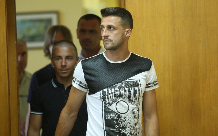 Костадин Хазуров: Треньорът е безсилен, когато опитните играчи на ЦСКА грешат