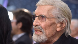 Мартин Ландау