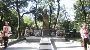 Паметник Васил Левски