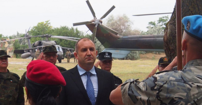България категорично закъснява с модернизацията на въоръжените си сили особено