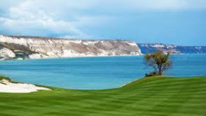 голф игрище Тракийски скали