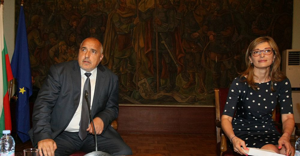  Премиерът Бойко Борисов и министърът на външните работи Екатерина Захариева на обичайна годишна среща на посланиците на България 