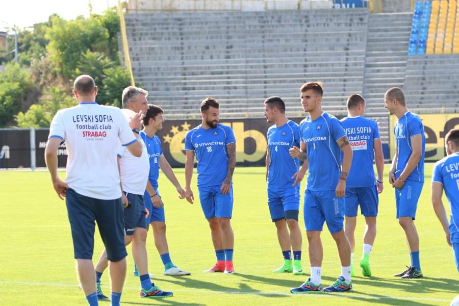 Левски тренира преди Хайдук Сплит1