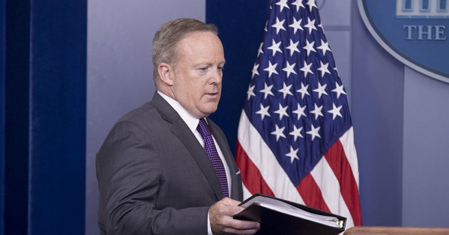 Говорителят на Белия дом Шон Спайсър подаде оставка предаде Франс