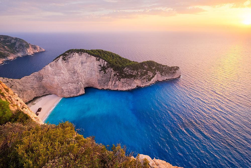 Хората, които се надяват на нещо по-сериозно от лятна забежка, могат да изпробват късмета си на гръцкия остров Закинтос<br>
<br>
Източник: Thinkstock/Getty Images